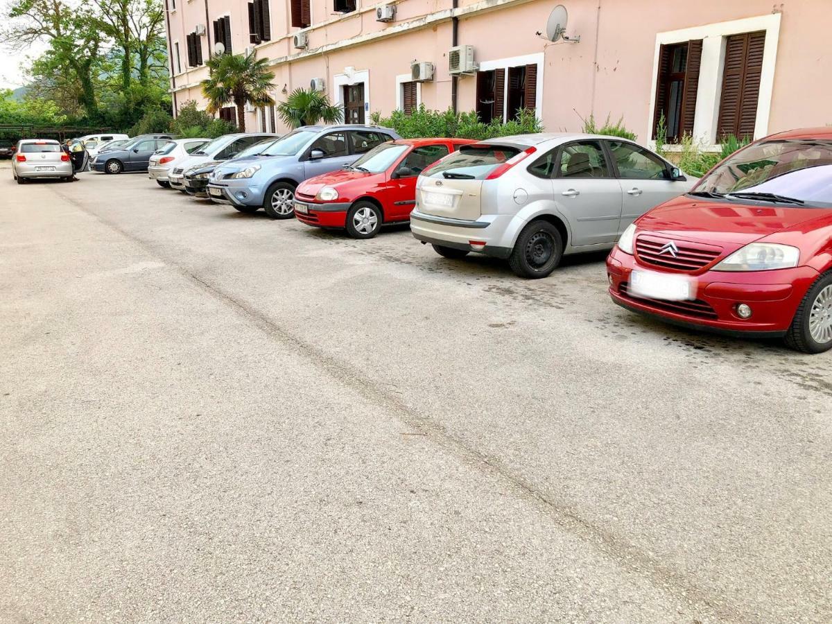 Apartamento Studio & Free Parking, Aircool, Fresh Bedding Lovran Exterior foto